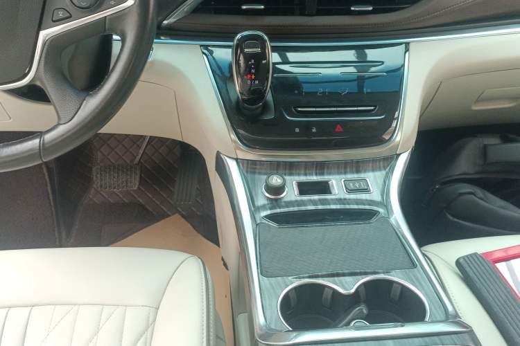 Used Buick GL8 2022 Land Business Class 652T Luxury Model