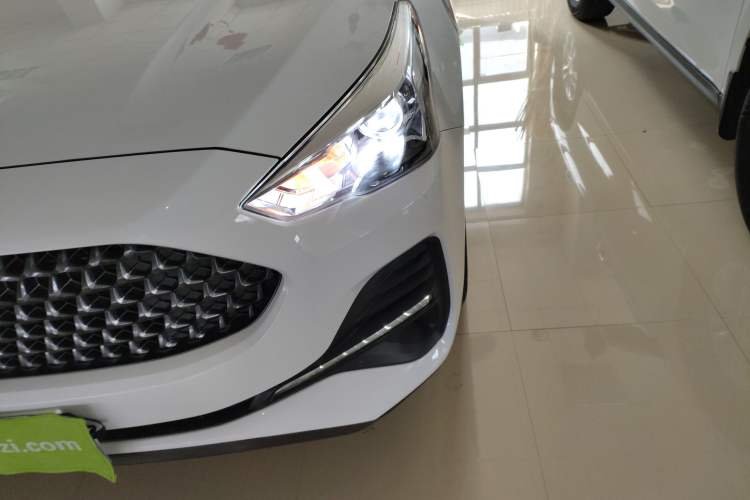 Used Haval M6 2019 1.5T Manual Two-Wheel Drive Urban Version China V Standard Left Front Headlight