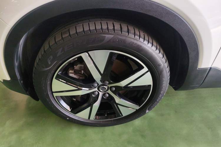 Used Volvo XC40 New Energy 2021 P8 Pure Electric All-Wheel Drive Smart Luxury Sport Edition