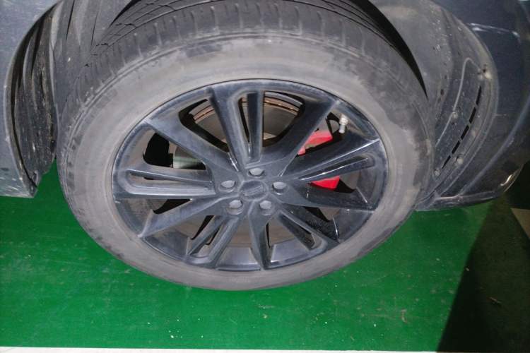 Used Geely Auto Monjaro 2020 High-Energy Edition 350T Yáoxīngzhě Right Front Wheel Hub