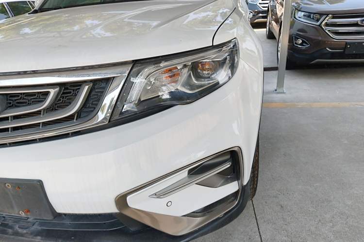 Used Geely Auto Emgrand X7 Sport 2018 1.8TD Automatic Two-Wheel Drive Smart Connect 4G Internet Edition