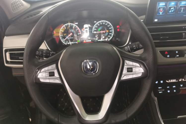 Used CHANGAN CS75 2018 280T Automatic Smart Model China V Standard
