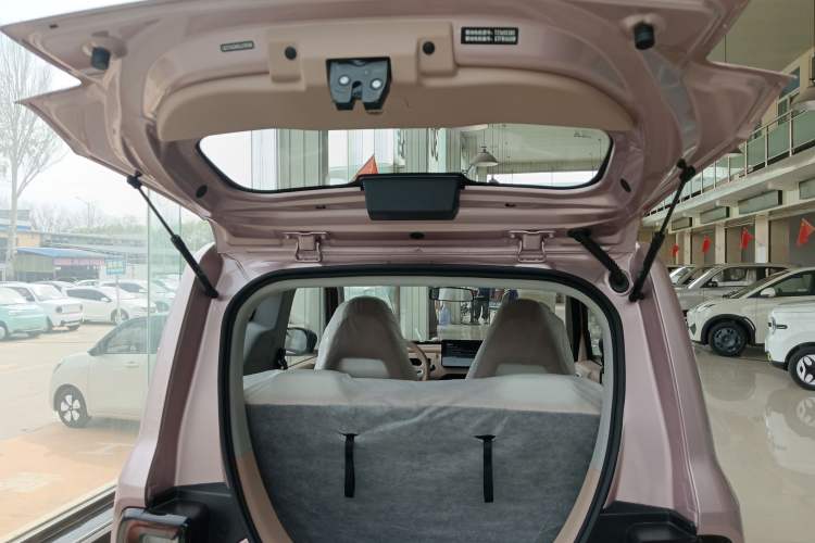 Used Geely Galaxy Panda 2024 Panda Mini 200km Endurance Bear