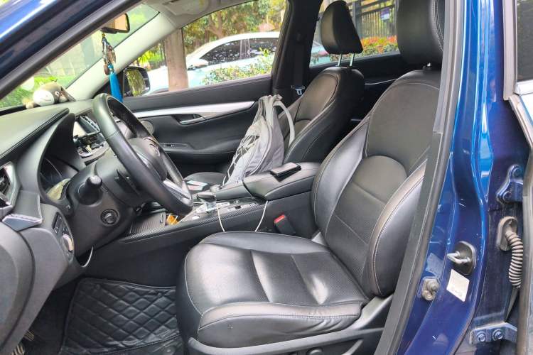 Used Infiniti QX50 2018 2.0T Four-Wheel Drive Smart Edition Left Front Seat