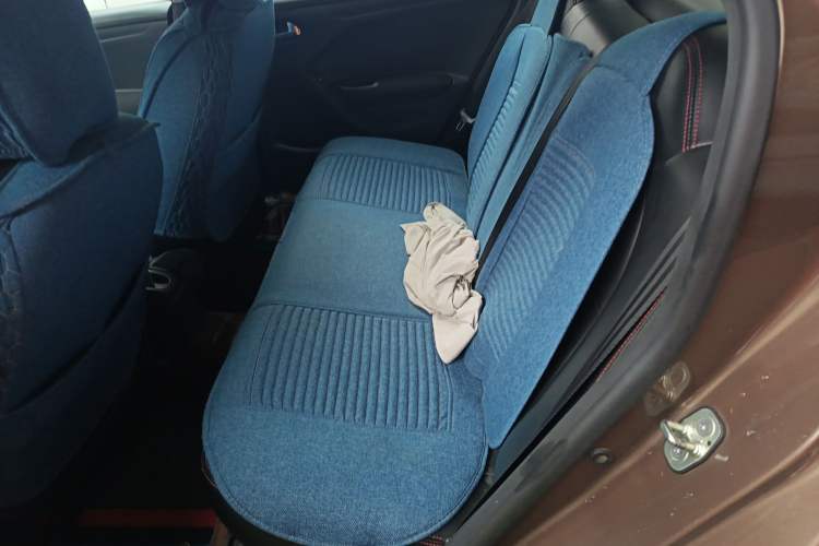 Used Peugeot 301 2016 1.6L Manual Comfort Edition