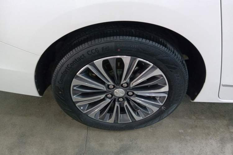 Used Buick GL8 2022 ES Landtrek 653T Flagship Model
