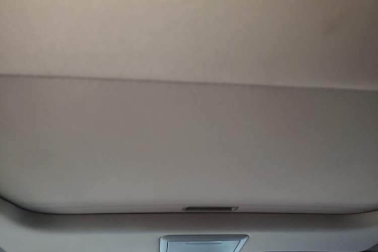 Used Chevrolet Captiva 2015 2.4L 4x4 Flagship Edition 7-Seater