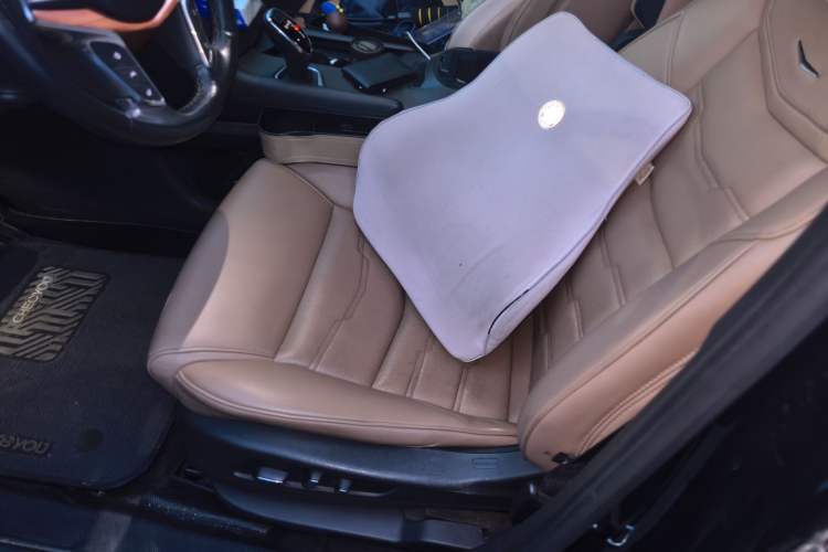 Used Cadillac XT5 2018 28E 4x4 Platinum Edition