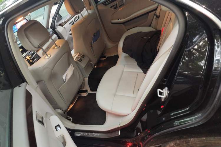 Used Mercedes-Benz E-Class 2012 E 200 L CGI Elegant Model