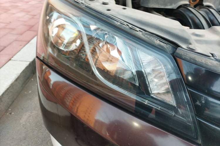 Used Geely Auto Emgrand 2014 Sedan 1.5L Manual Elite Model