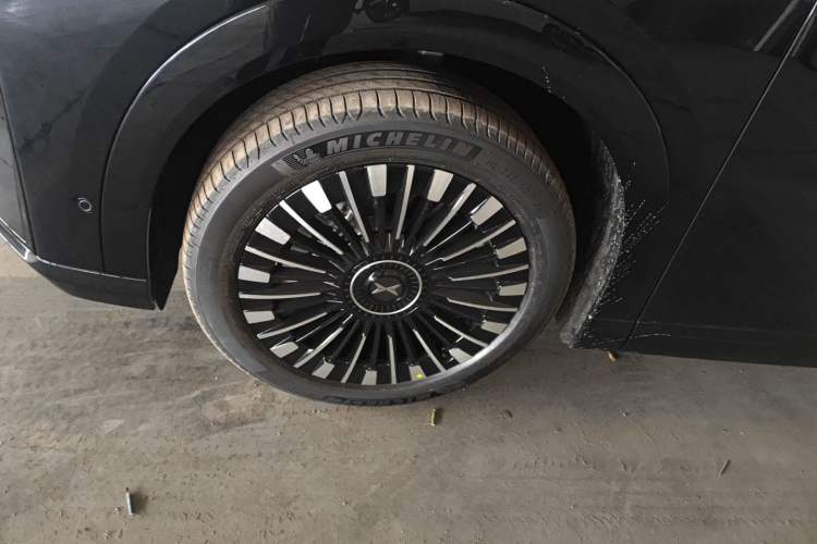 Used XPeng X9 2026 Model—Range-Extended Version 1602 Ultra