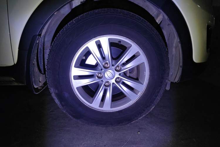 Used Kia Sportage R 2015 2.0L Automatic Two-Wheel Drive GL Exterior 7