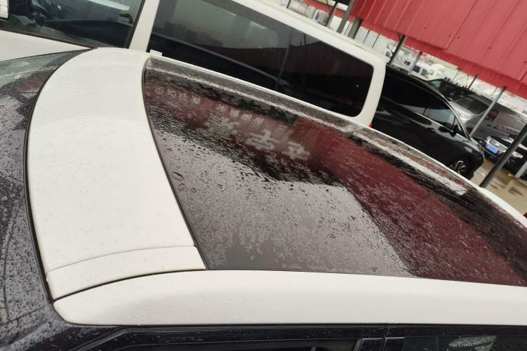 Used Land Rover Range Evoque 2015 2.0T 5-Door Ignite Edition Roof