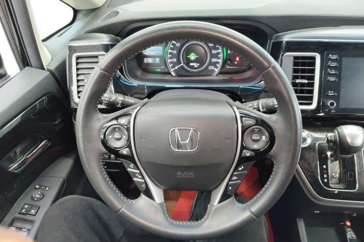 Used Honda Elysion 2019 2.0L Hybrid Luxury Edition