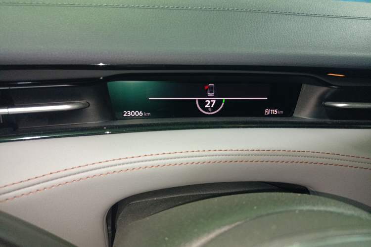 Used Volkswagen ID.7 VIZZION 2024 AIR model Instrument Cluster