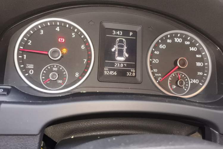 Used Volkswagen Tiguan 2017 300TSI Automatic Two-Wheel Drive Silk Road Comfort Edition
