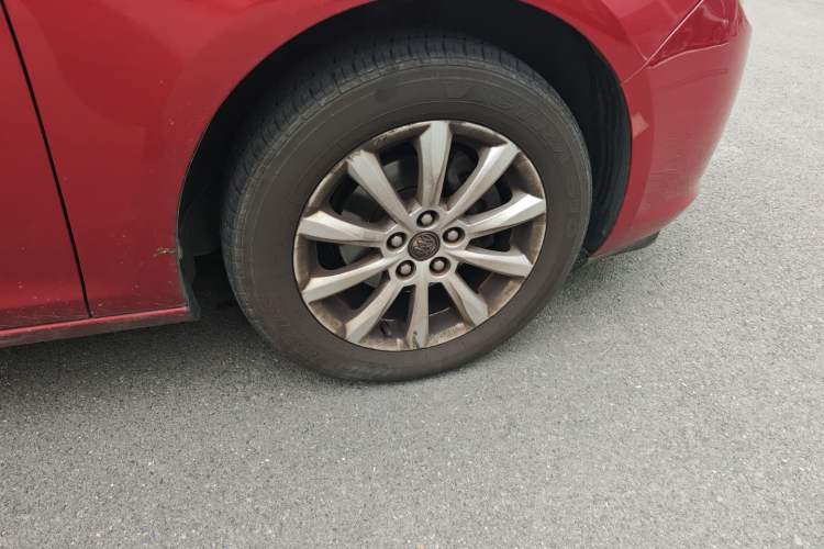 Used Buick GT 2012 GT 1.8L Automatic Fashionable Leather Edition
