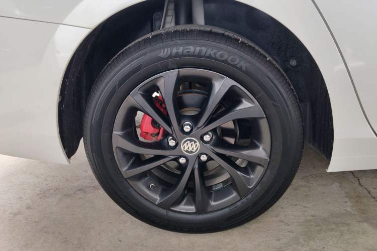 Used Buick Verano 2023 Pro GS Hunter Wind Edition
