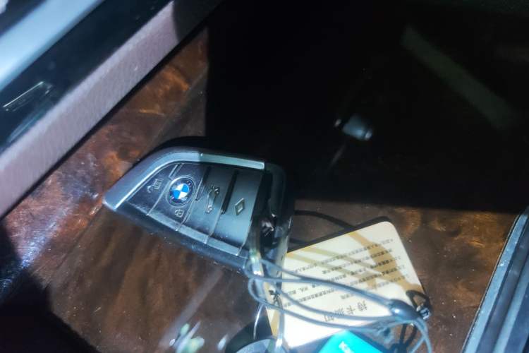 Used BMW 5 Series 2018 525Li Luxury Package Vehicle Key