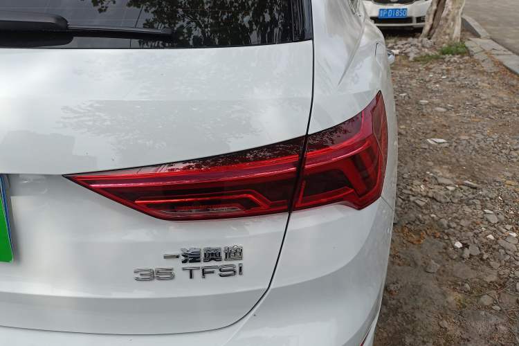 Used Audi Q3 2024 35 TFSI Fashion Dynamic Edition Exterior 3