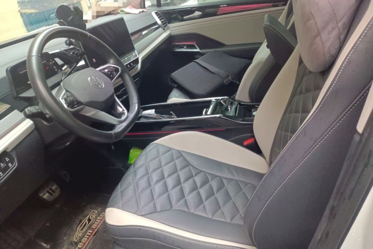 Used Volkswagen ID.6 CROZZ 2022 Long-Range PRO Edition
