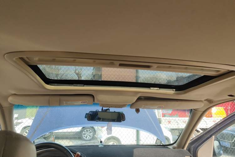 Used Buick GL8 2006 Lu Zun 3.0L CT Comfort Edition Headliner
