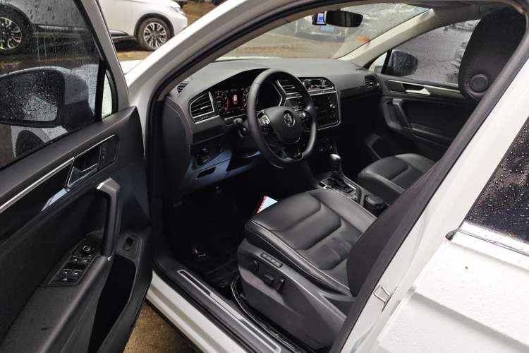 Used Volkswagen Tiguan 2018 330TSI All-Wheel-Drive Innovation Model