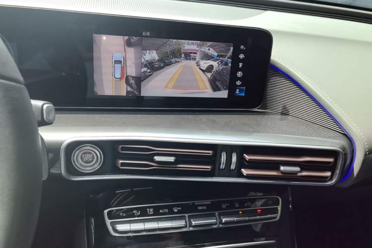 Used Mercedes-Benz EQC 2021 EQC 400 4MATIC
