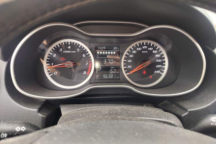 Used Bestune X40 2018 Internet Celebrity Edition 1.6L Automatic Luxury Version
