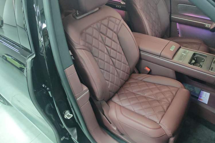 Used Nio ES8 2026 Model 6-seat Executive Luxury Edition
