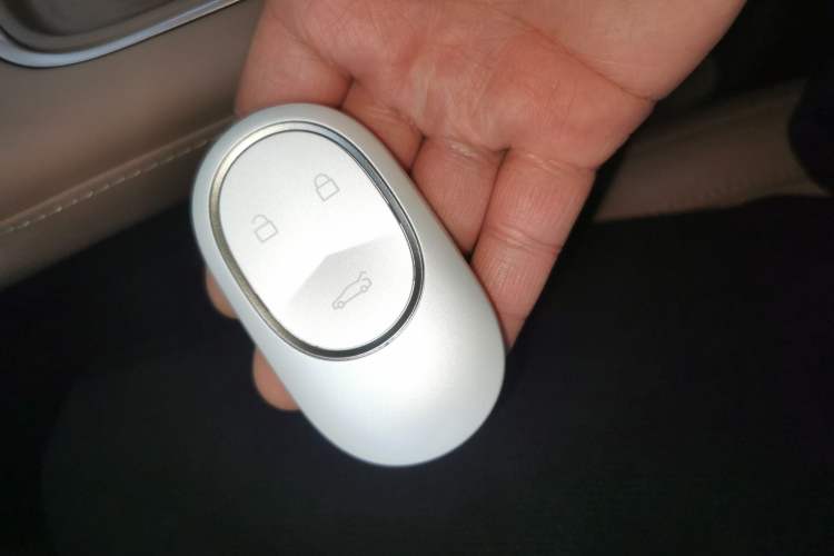 Used Nio ES6 2023 75 kWh Vehicle Key