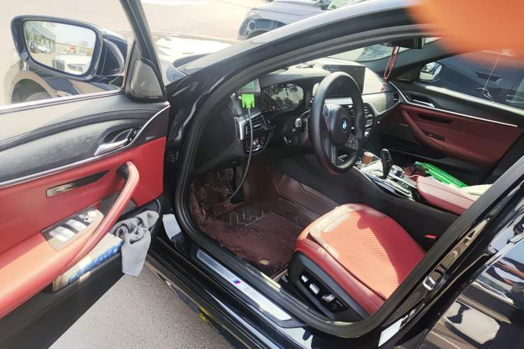 Used BMW 5 Series 2022 Revised Version 3 530Li Luxury Edition M Sport Package Driver Seat