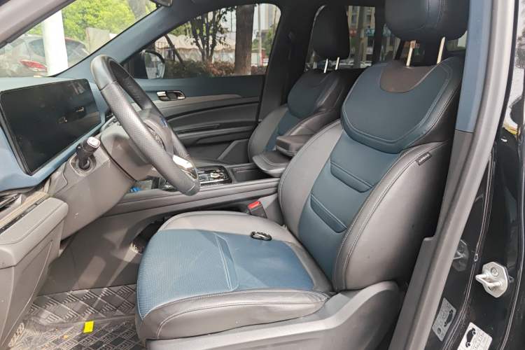 Used Ford Equator Sport 2023 EcoBoost 170 Premier Edition Left Front Seat