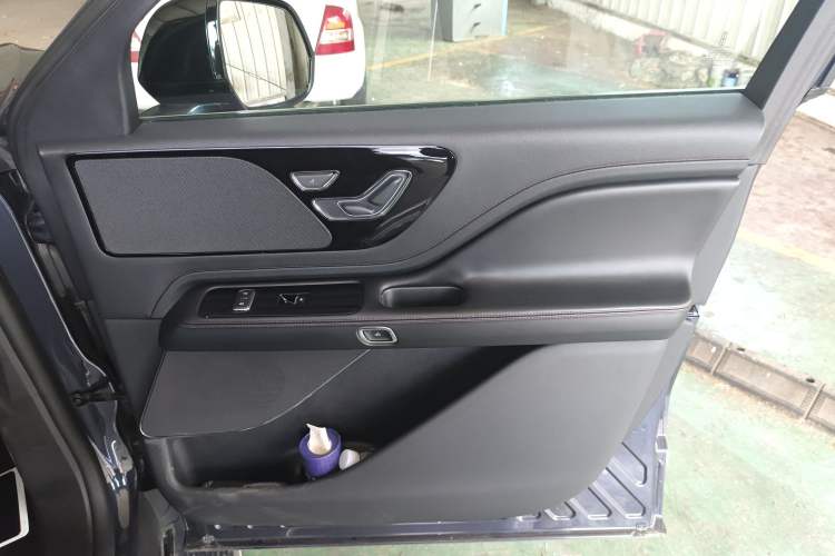 Used Lincoln Aviator 2022 3.0T V6 Four-Wheel Drive Luxury Edition