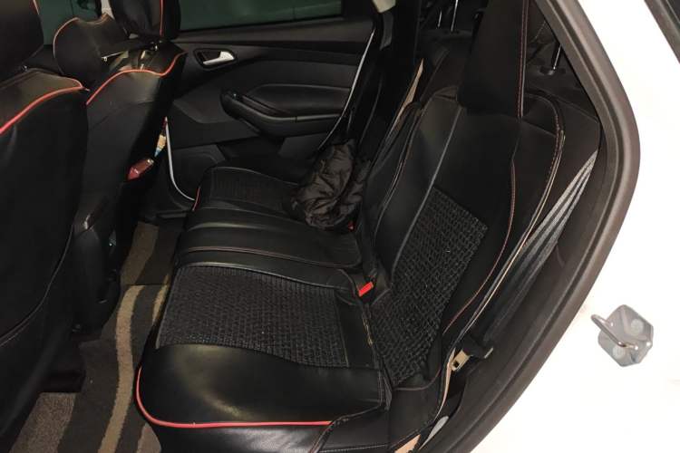 Used Ford Focus 2018 Sedan Classic 1.6L Automatic Trendy SmartDrive Edition Left Rear Seat