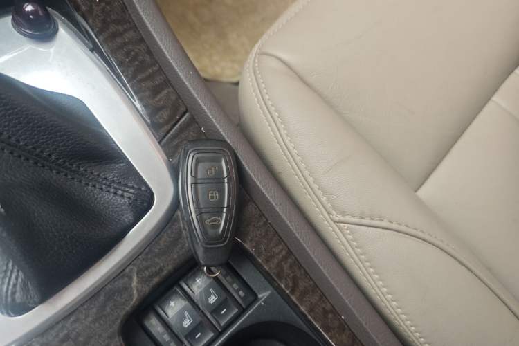 Used Ford Mondeo 2011 2.0L GTDi 200 Luxury Edition Vehicle Key