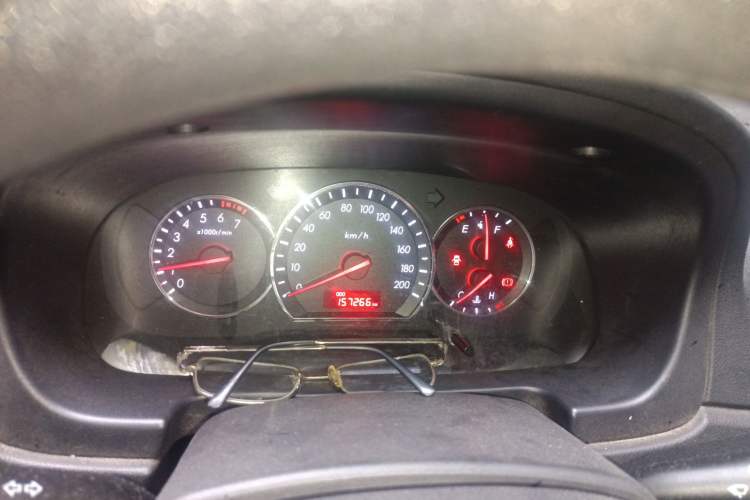 Used CHANGAN Alsvin V3 2015 1.4L Manual Meiruan Model China V Standard