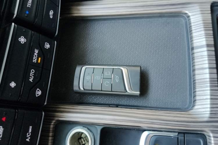 Used GAC Trumpchi M8 2020 390T Deluxe Edition