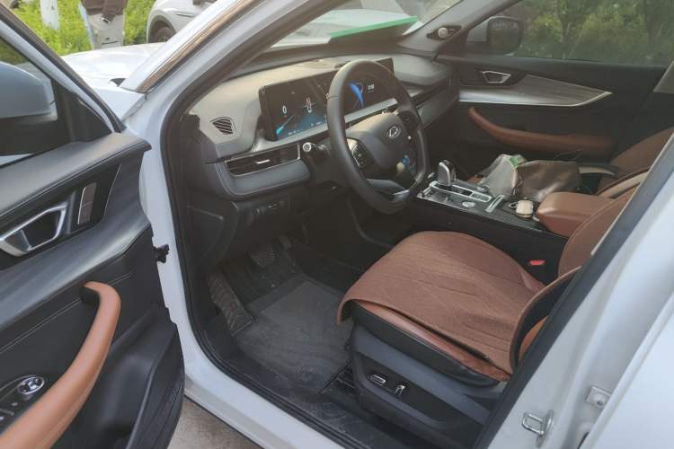 Used Chery Tiggo 8 PLUS 2021 290TGDI DCT Luxury Edition
