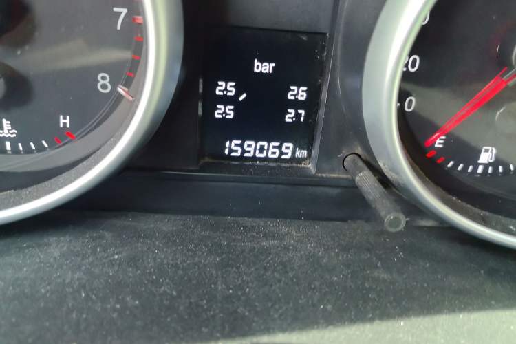 Used Haval H6 2011 2.0L Manual Two-Wheel Drive Urban Version
