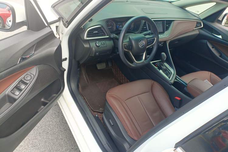 Used Buick GL6 2019 18T 6-Seater Connected Luxury Version China VI Standard Driver Seat