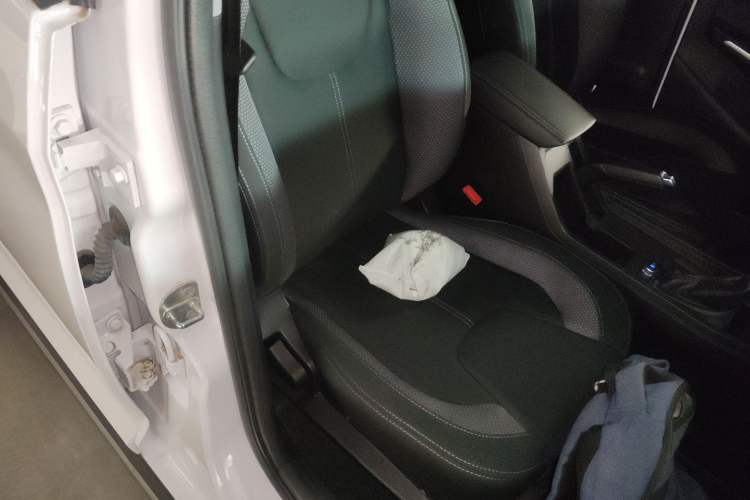 Used Chery Tiggo 3X 2024 1.5L CVT Excellence Edition Right Front Seat