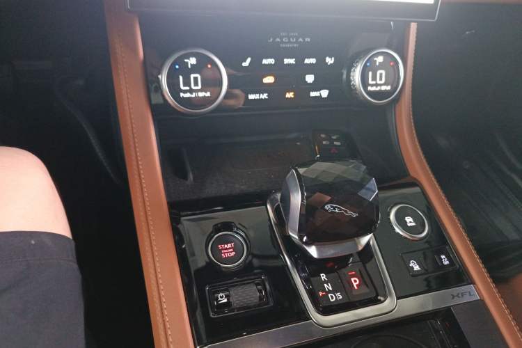 Used Jaguar XFL 2021 XFL 2.0T P250 Two-Wheel-Drive Elite Sport Edition