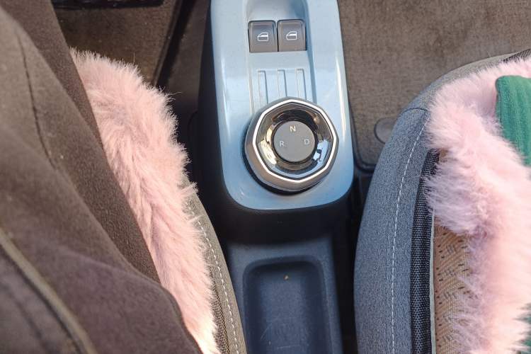 Used Geely Galaxy Panda 2023 Panda Mini 120km Asian Games Edition
