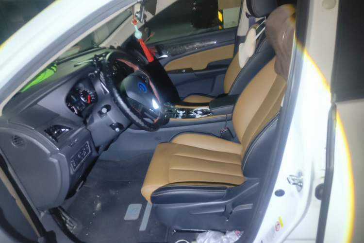 Used BYD Qin New Energy 2017 1.5T Luxury Model
