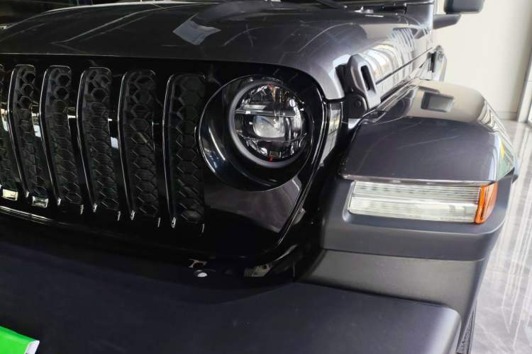 Used Jeep Gladiator 2022 3.6L Pioneer Edition