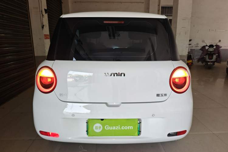 Used CHANGAN NEVO Lumin 2025 205 km Xiangqin Version
