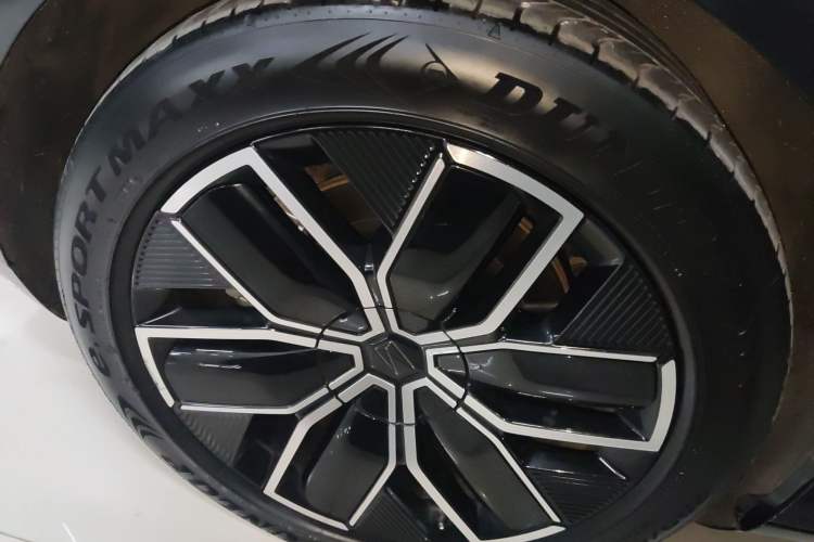 Used Avatr 12 2025 Max Extended-Range Edition