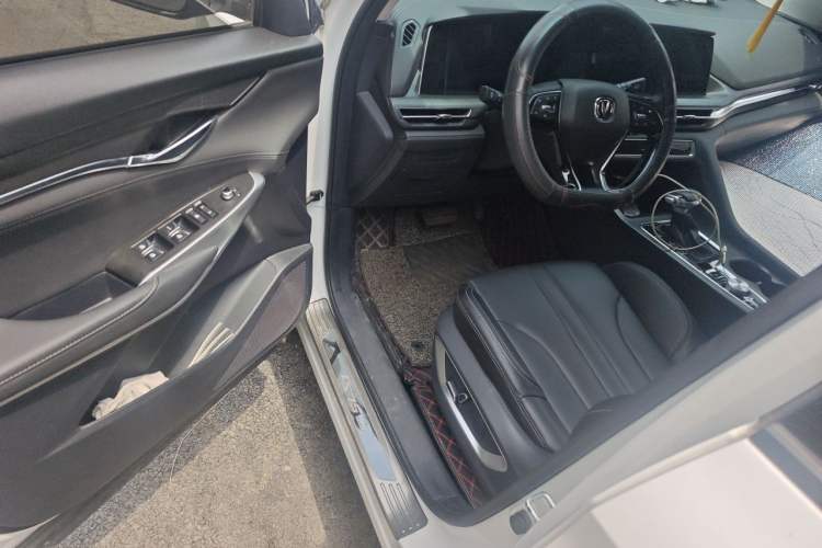 Used CHANGAN CS75 PLUS 2021 1.5T Automatic Luxury Version
