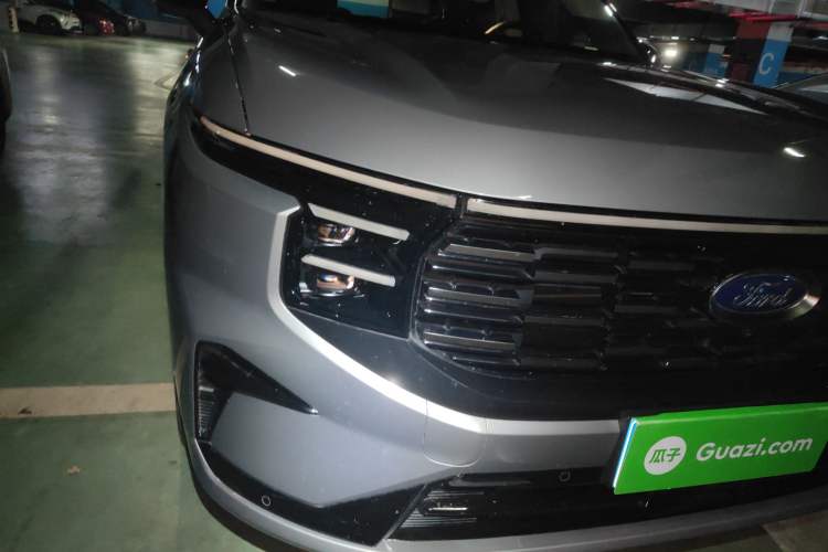 Used Ford Edge 2023 Ford Explorer L 2.0T EcoBoost Four-Wheel Drive 7-Seater Supreme Model
